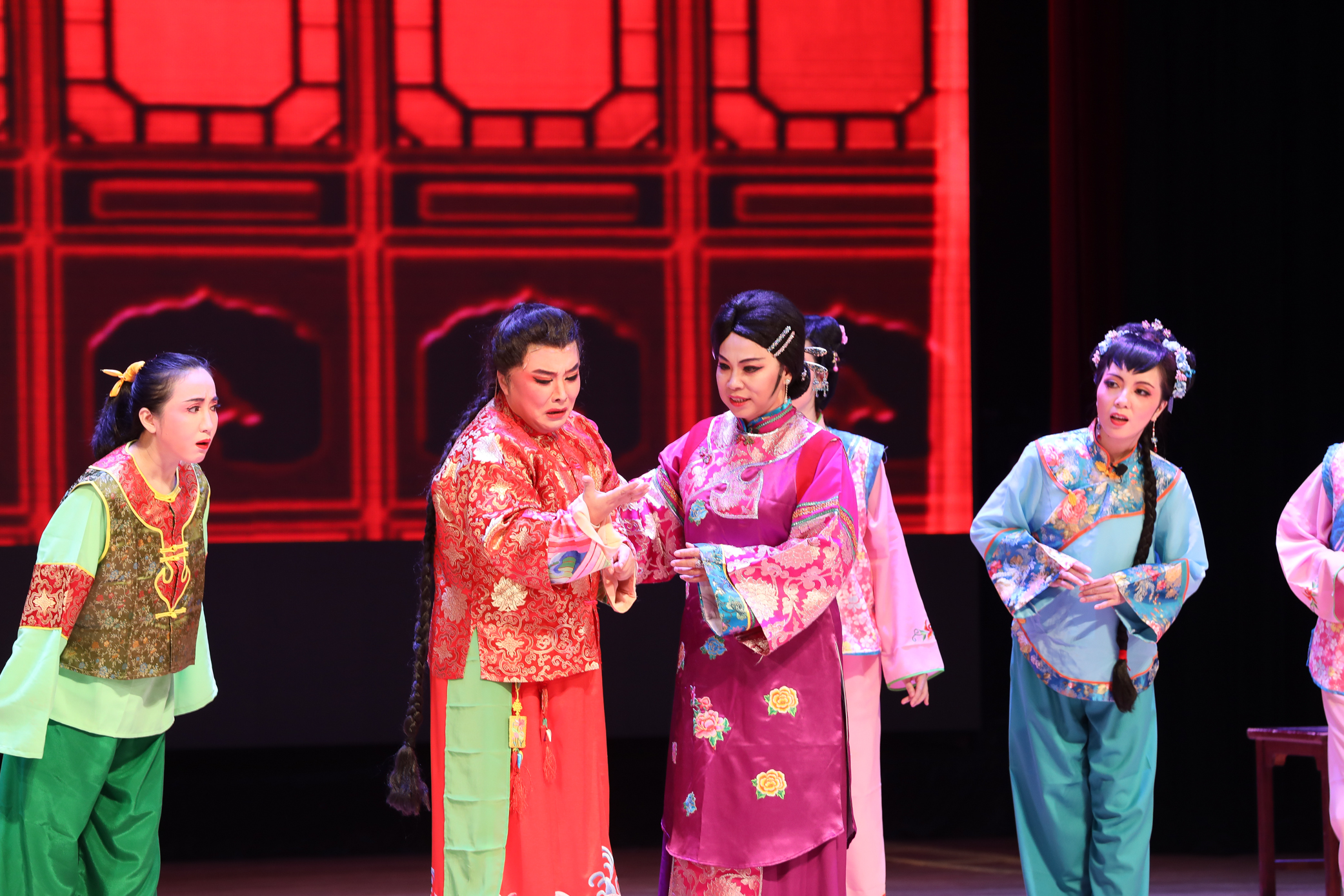 越剧《一缕麻》在晨兴音乐厅上演
