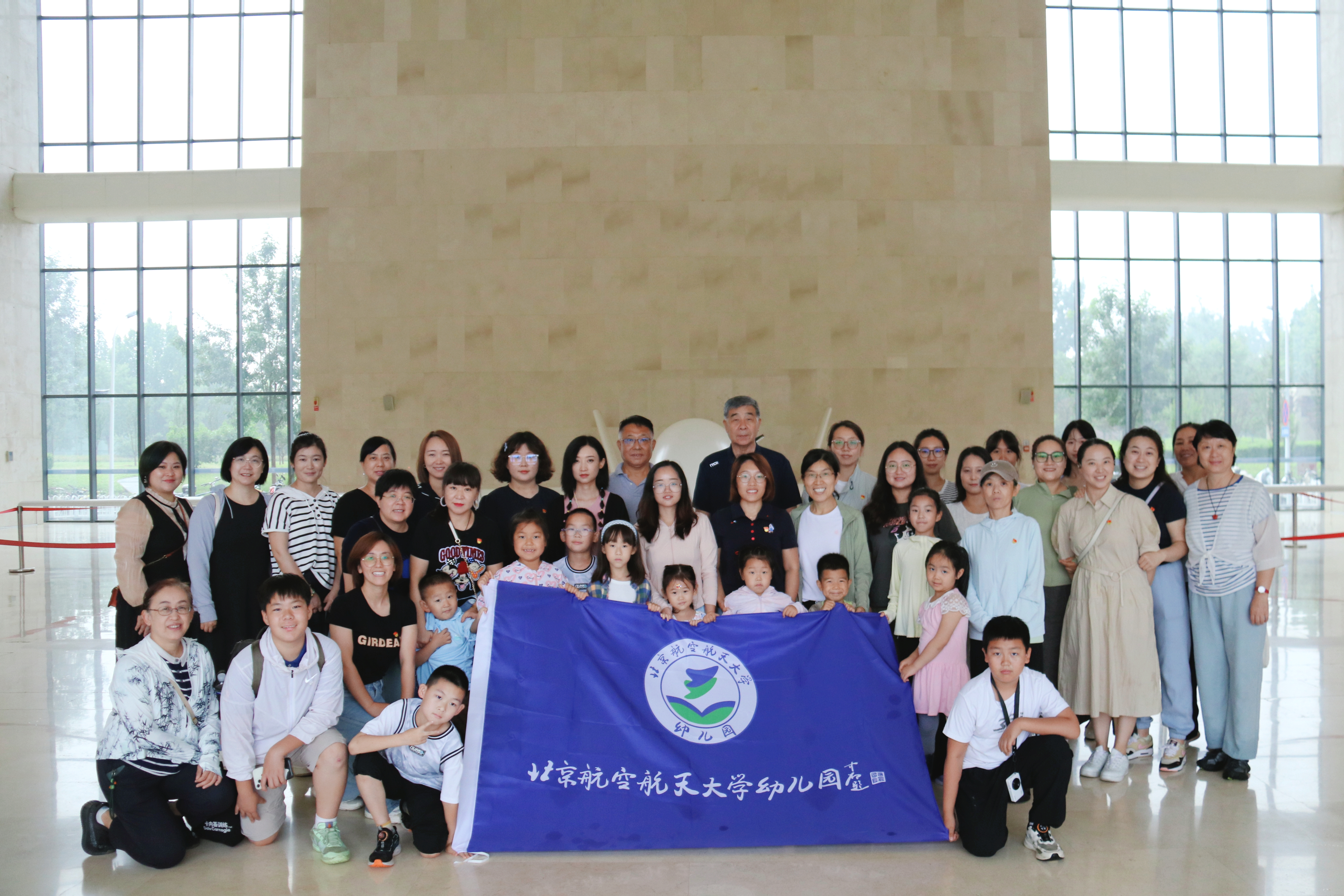 210d8db2a61595f75b1081d01bc35a8.jpg
